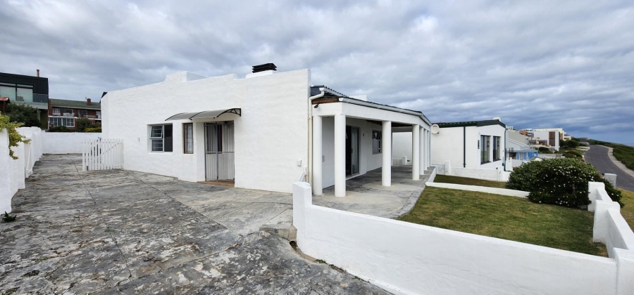2 Bedroom Property for Sale in De Kelders Western Cape